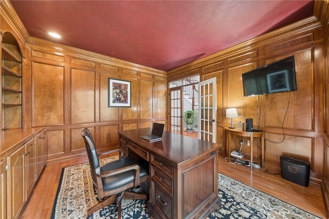 204 Laurel Oak Dr