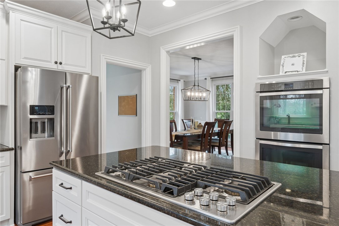 204 Laurel Oak Dr