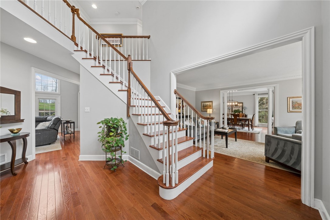204 Laurel Oak Dr