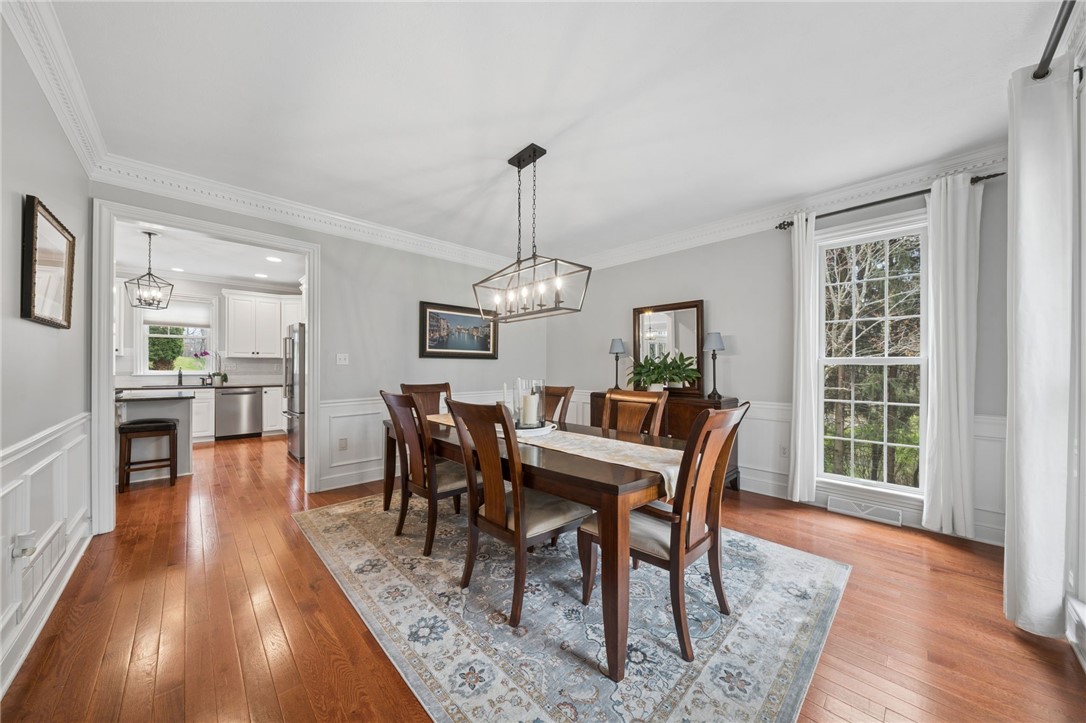 204 Laurel Oak Dr