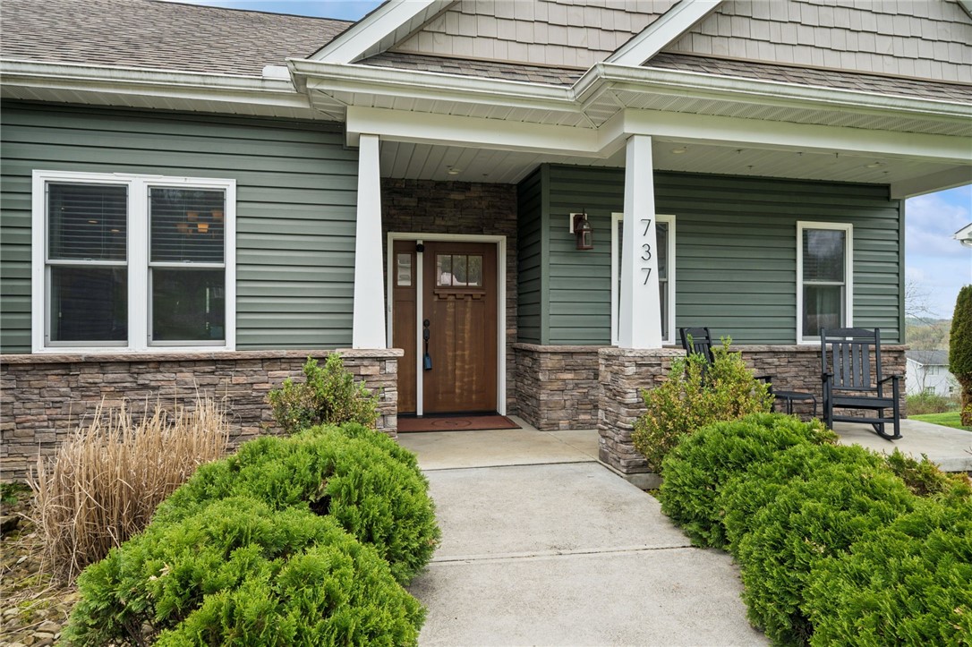 737 Janwood Dr