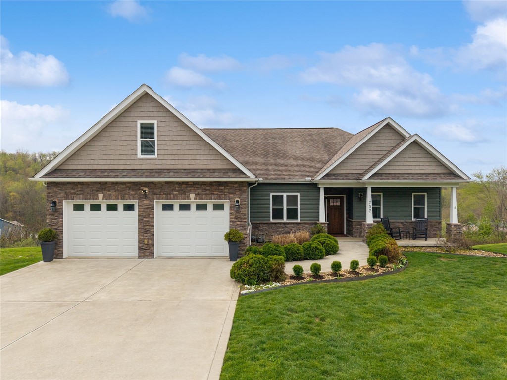 737 Janwood Dr