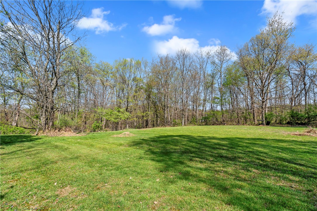 305 Highland Dr