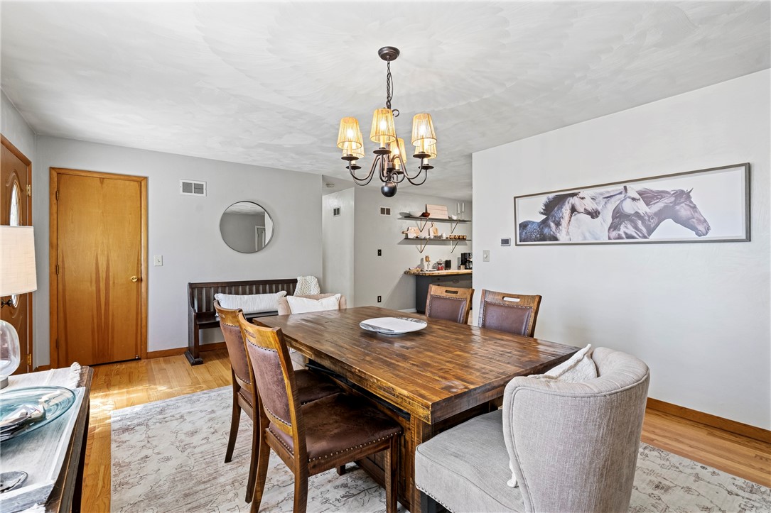 305 Highland Dr