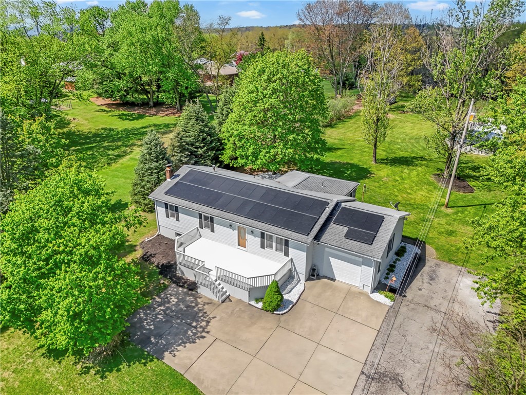 305 Highland Dr