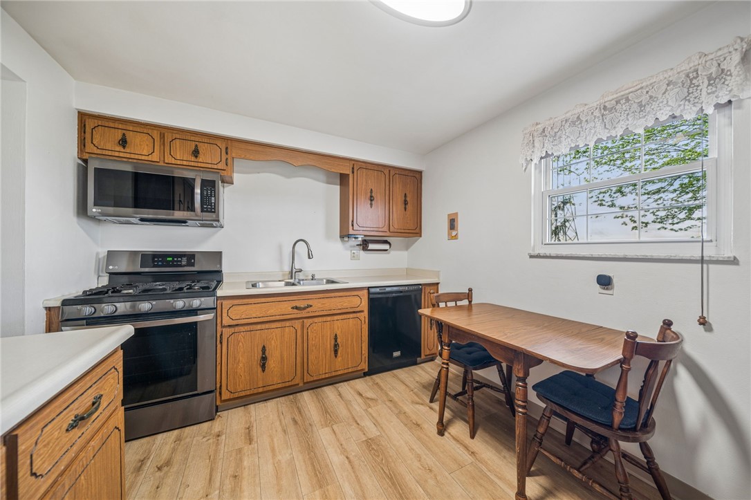 1233 Hedy Lynn Dr