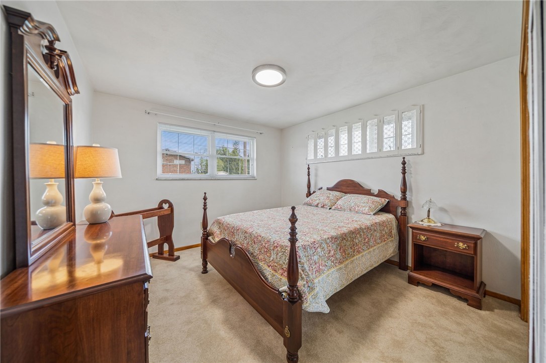 1233 Hedy Lynn Dr