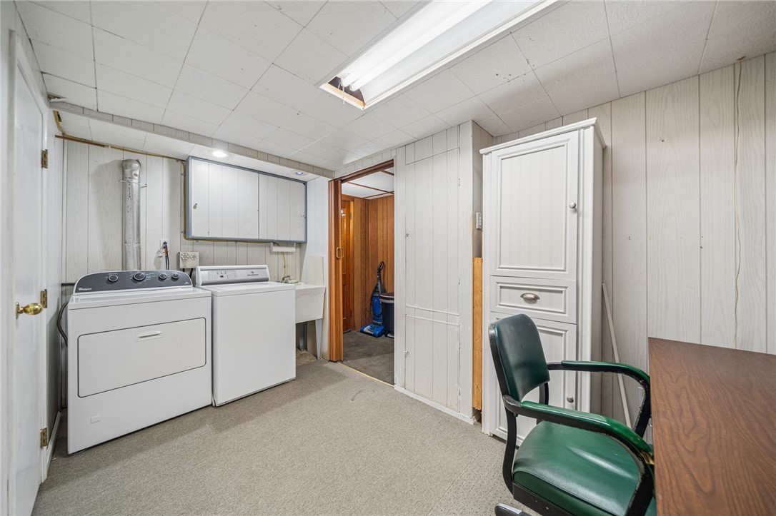 1233 Hedy Lynn Dr