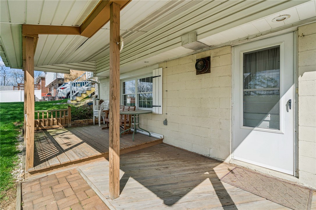 1233 Hedy Lynn Dr
