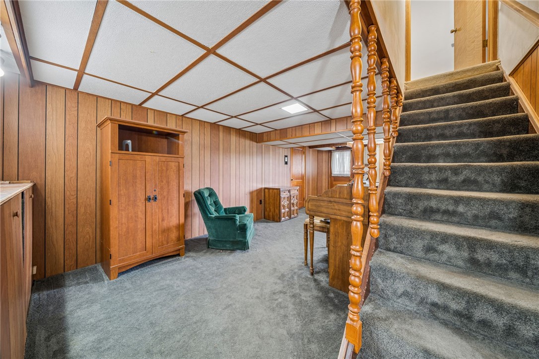 1233 Hedy Lynn Dr