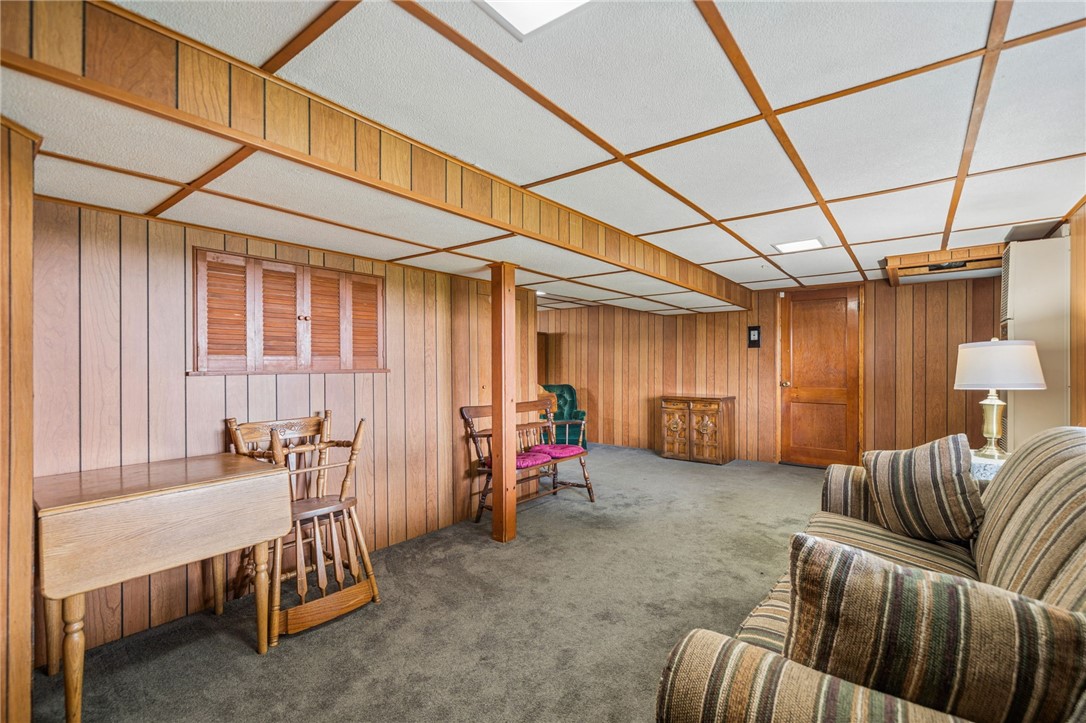 1233 Hedy Lynn Dr