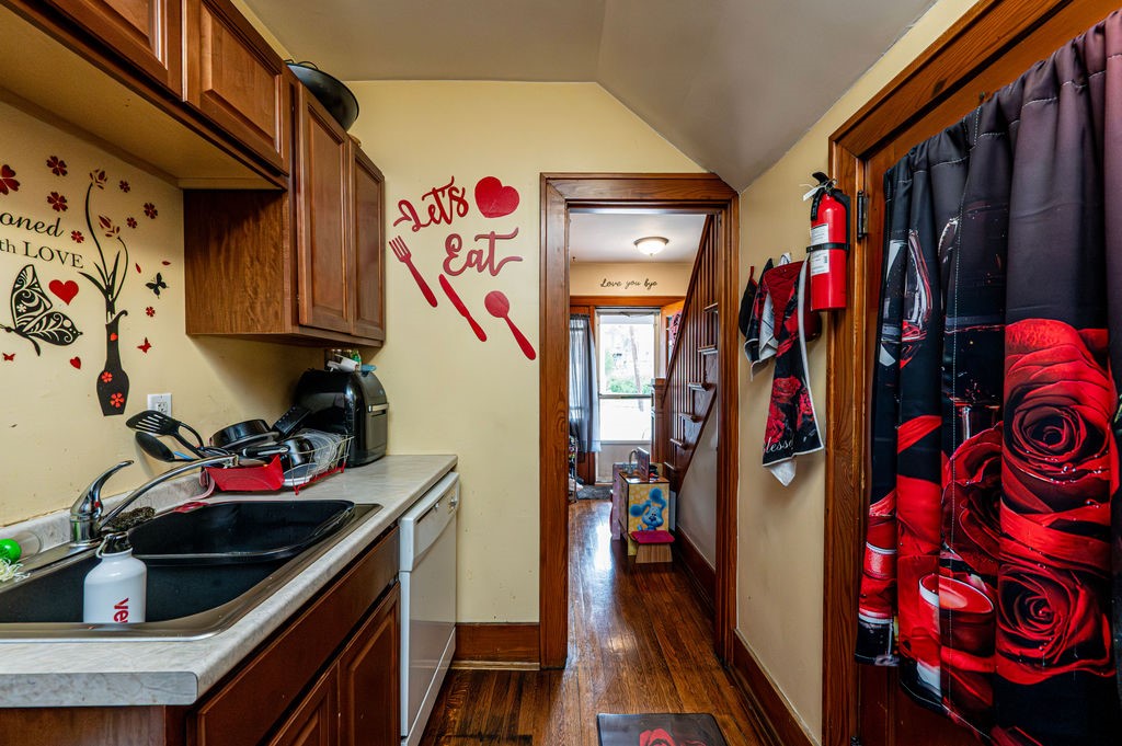 115 Brinton Ave