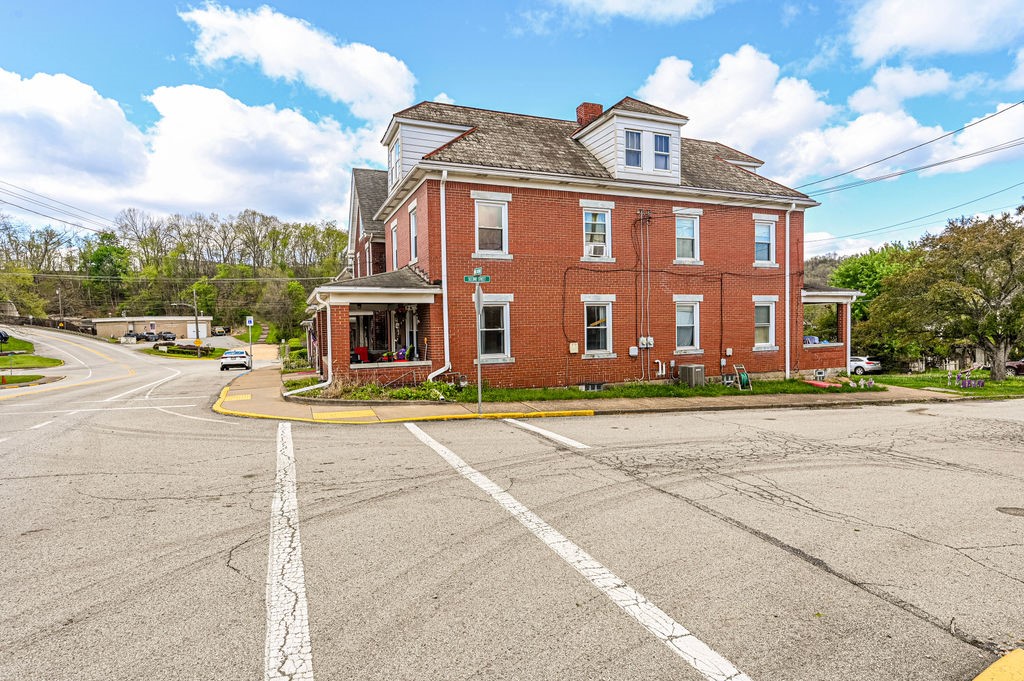 115 Brinton Ave