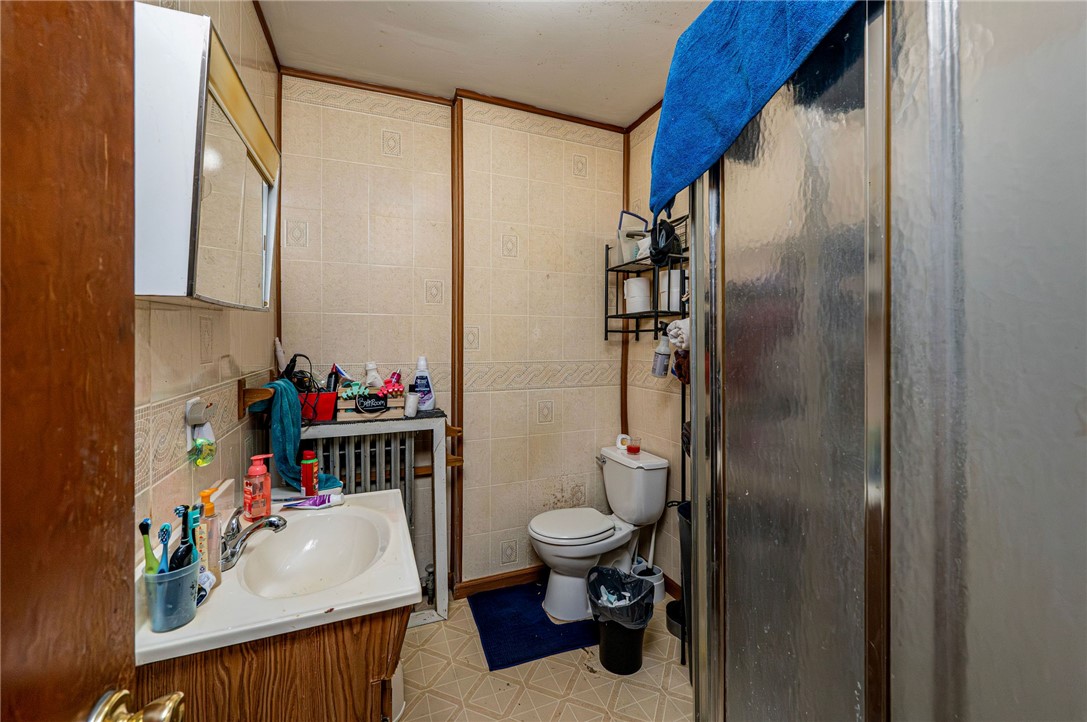 222 Adrian Ave