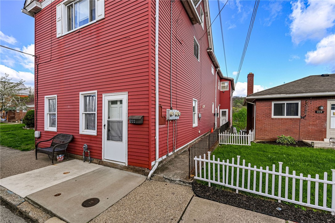 222 Adrian Ave