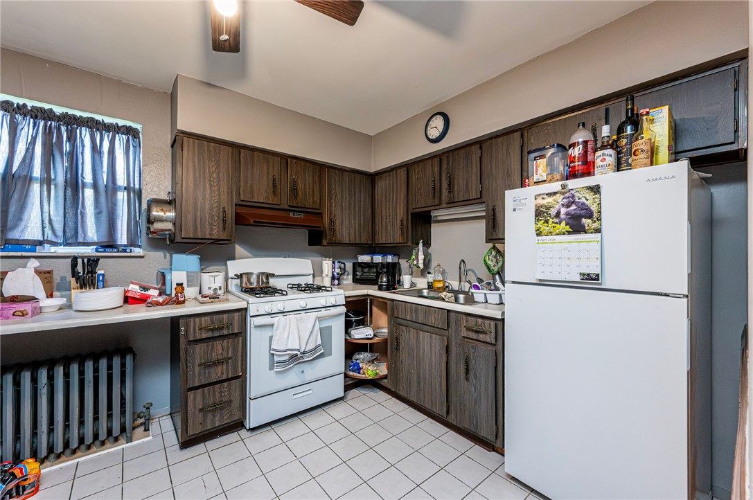 222 Adrian Ave