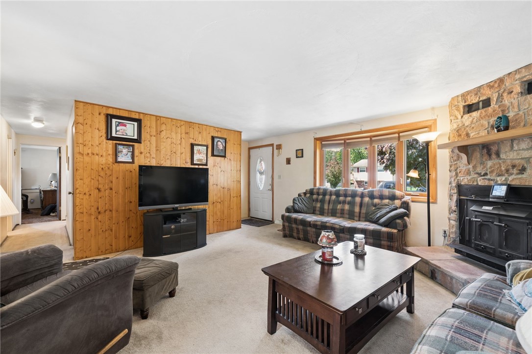 4130 Stratford Dr