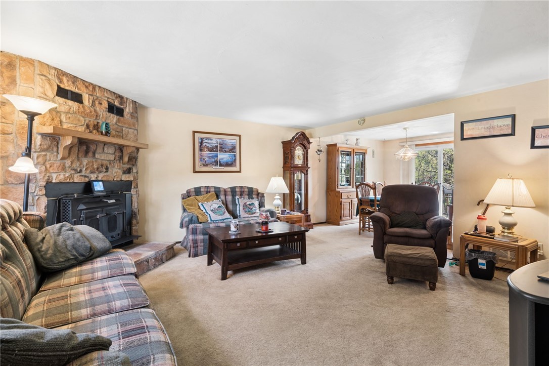 4130 Stratford Dr