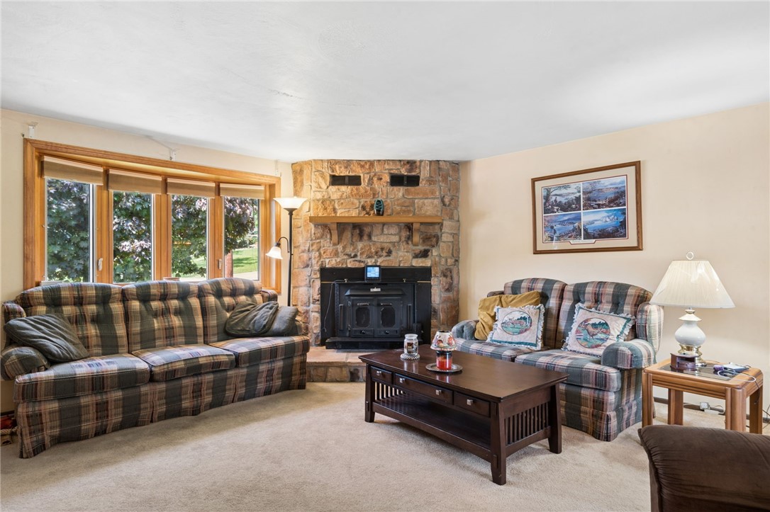 4130 Stratford Dr