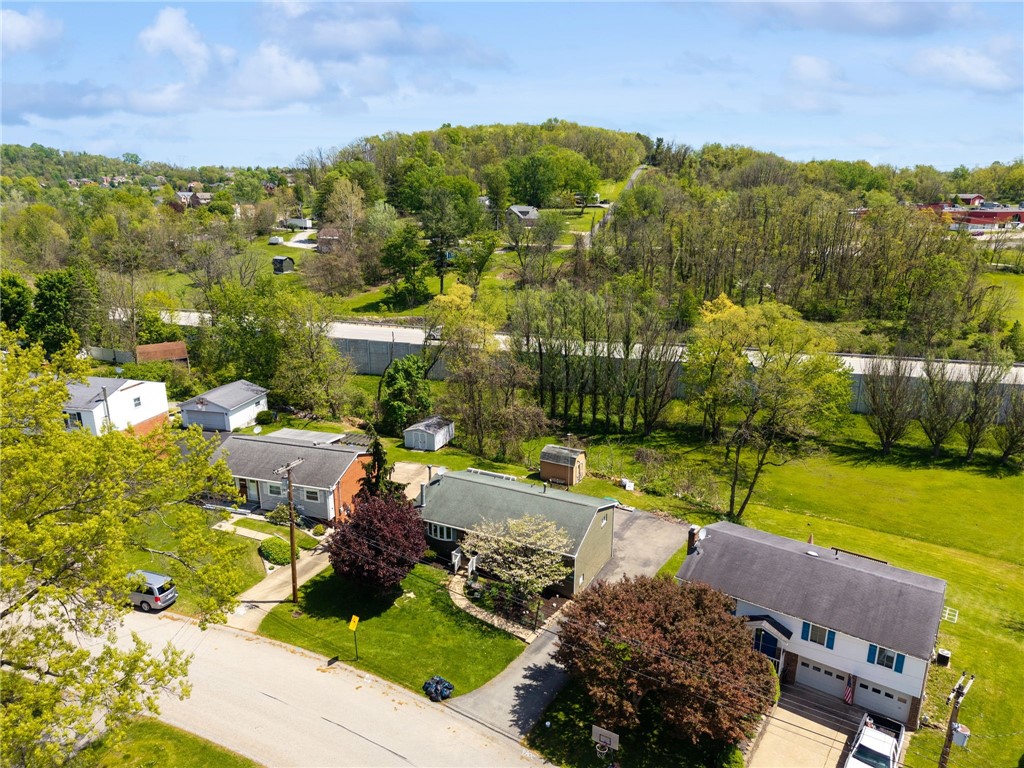 4130 Stratford Dr