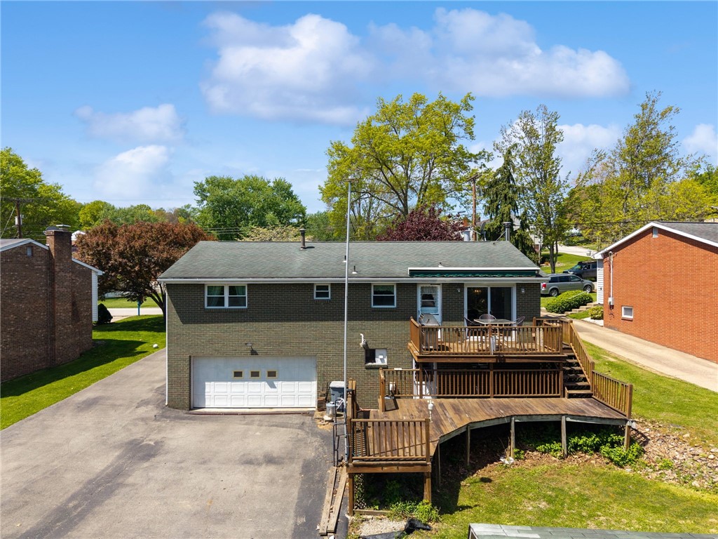 4130 Stratford Dr