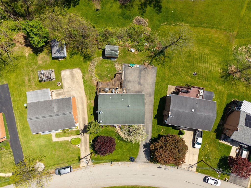 4130 Stratford Dr