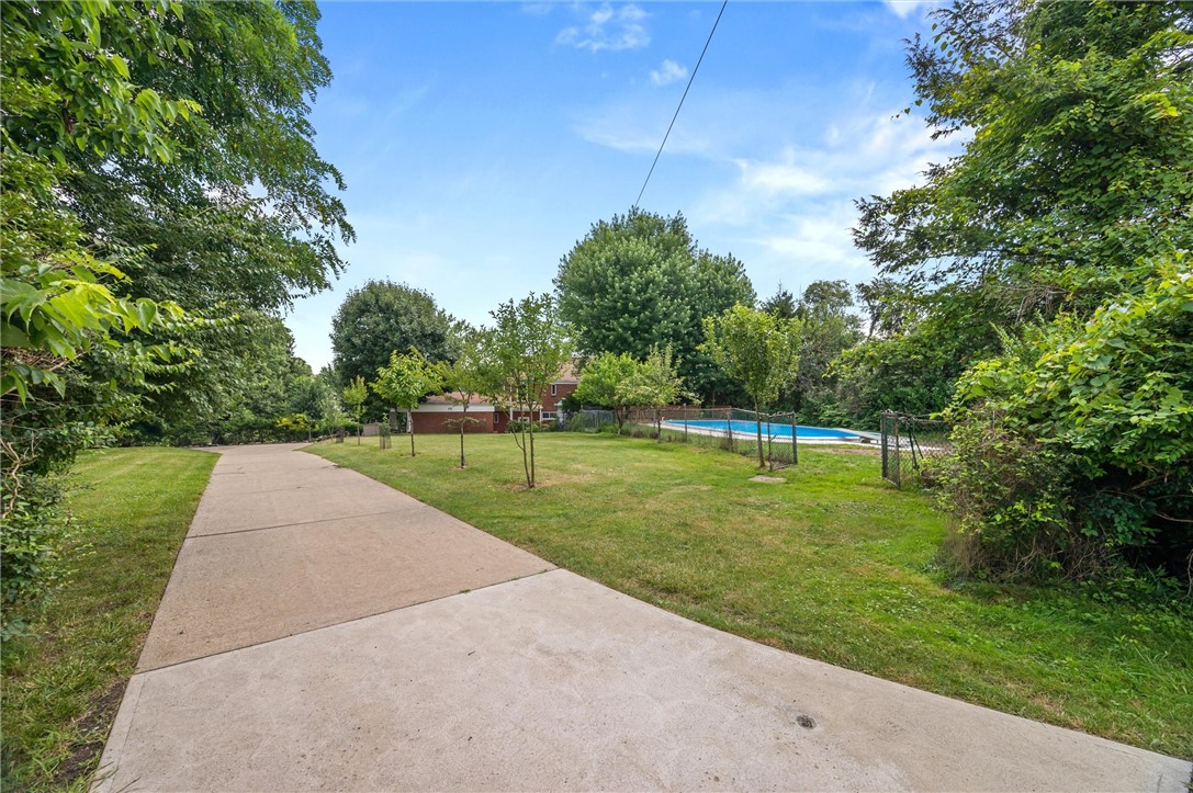204 Glenburn Dr