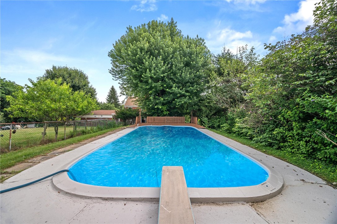 204 Glenburn Dr