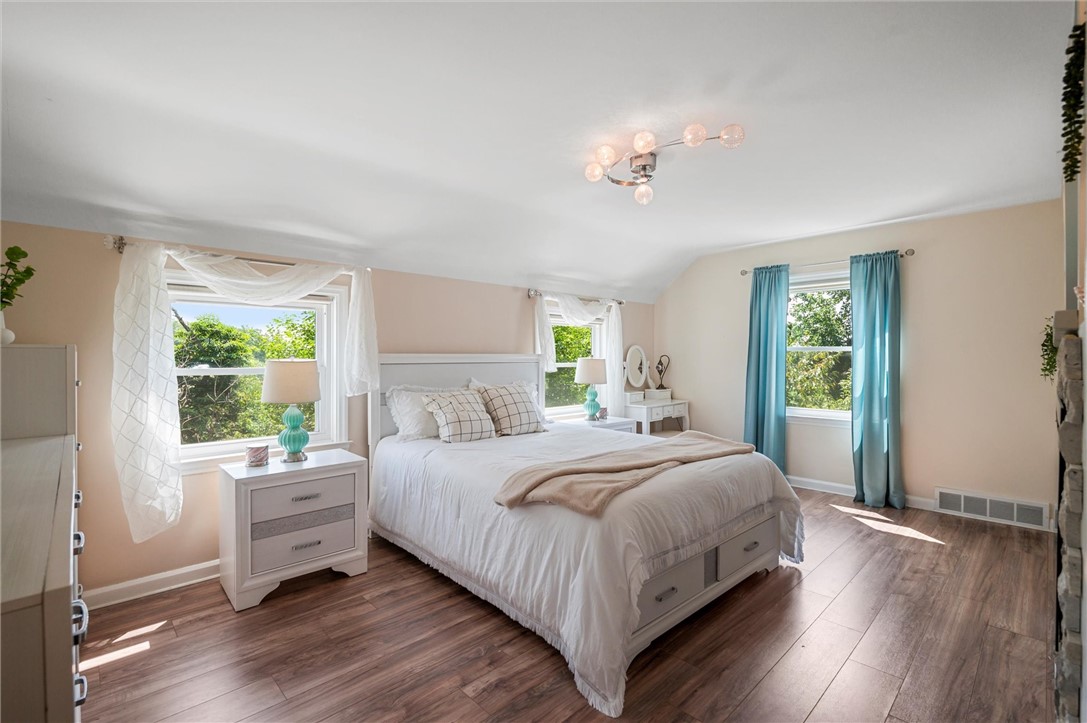 204 Glenburn Dr
