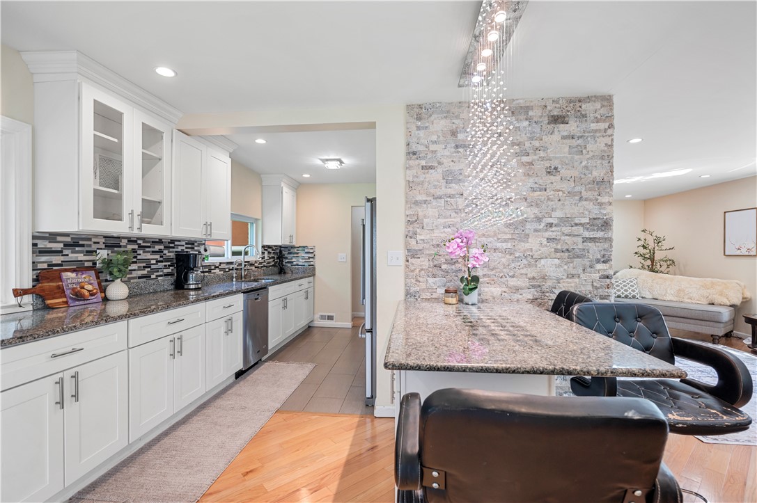 204 Glenburn Dr