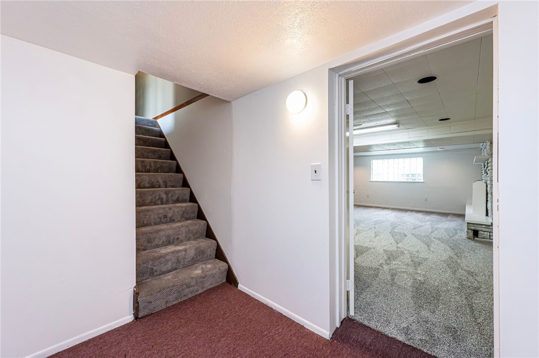 621 Sandy Hill Rd