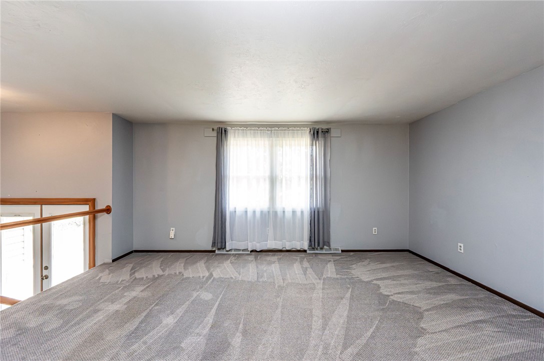 621 Sandy Hill Rd