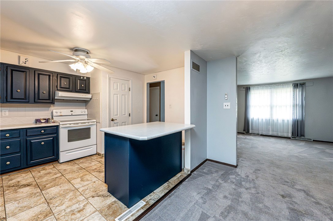 621 Sandy Hill Rd