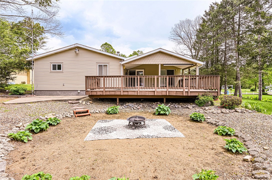 621 Sandy Hill Rd