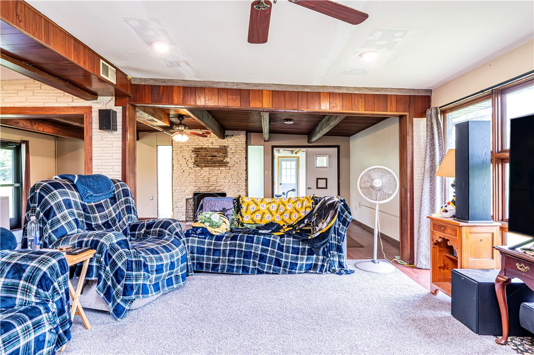 324 Fenfield Dr