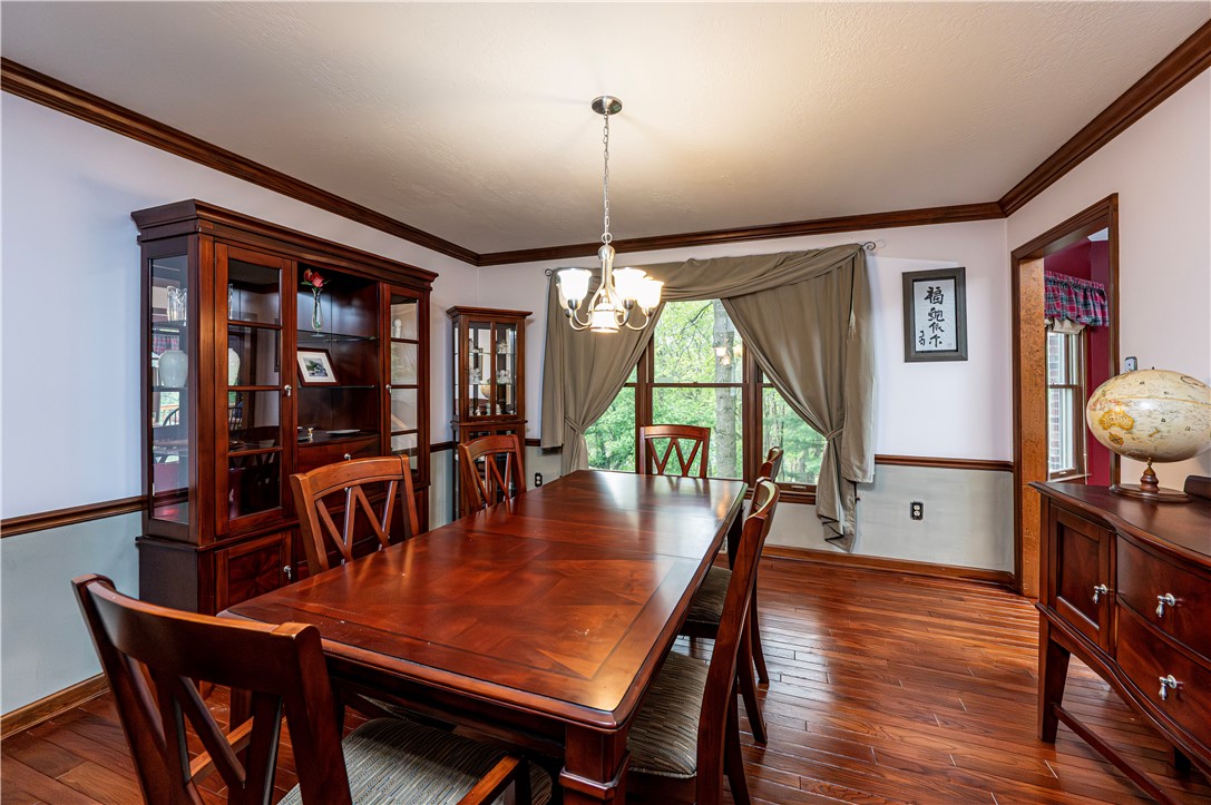 532 Twin Hill