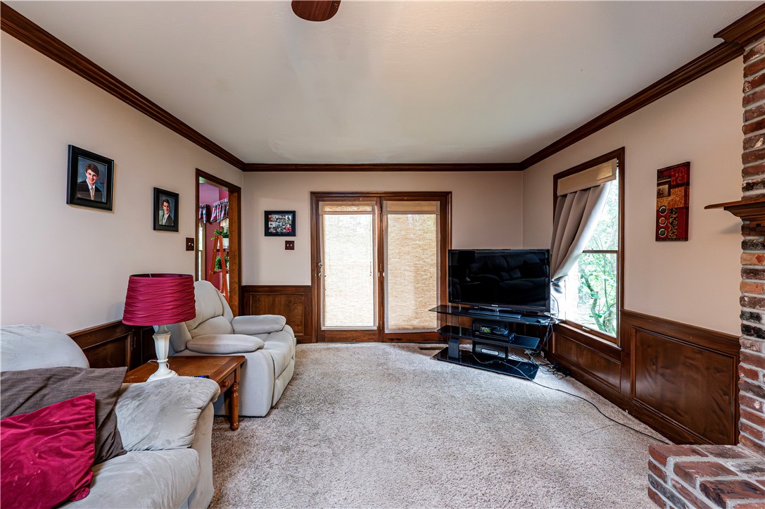 532 Twin Hill