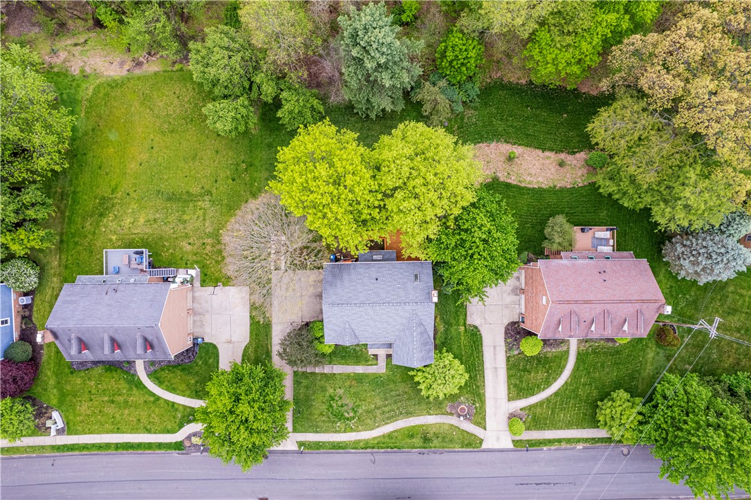 532 Twin Hill