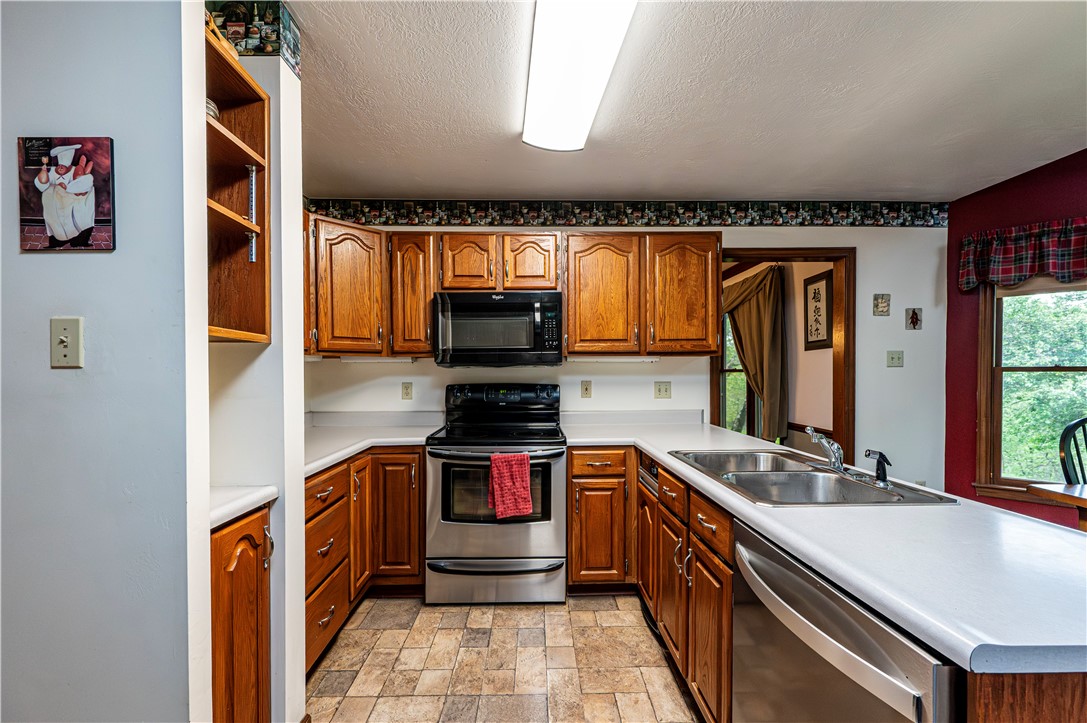 532 Twin Hill