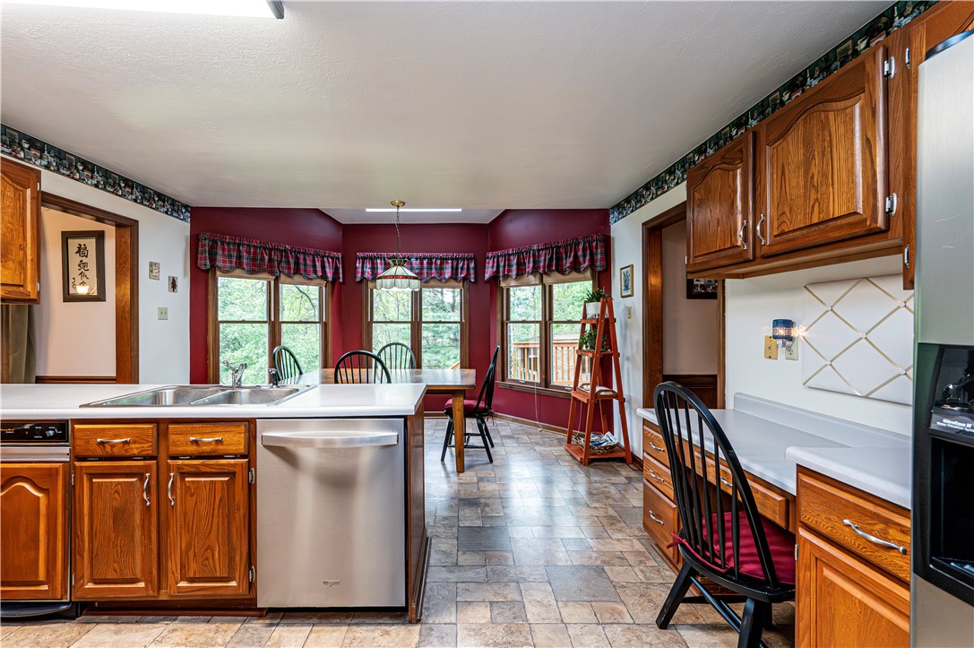 532 Twin Hill