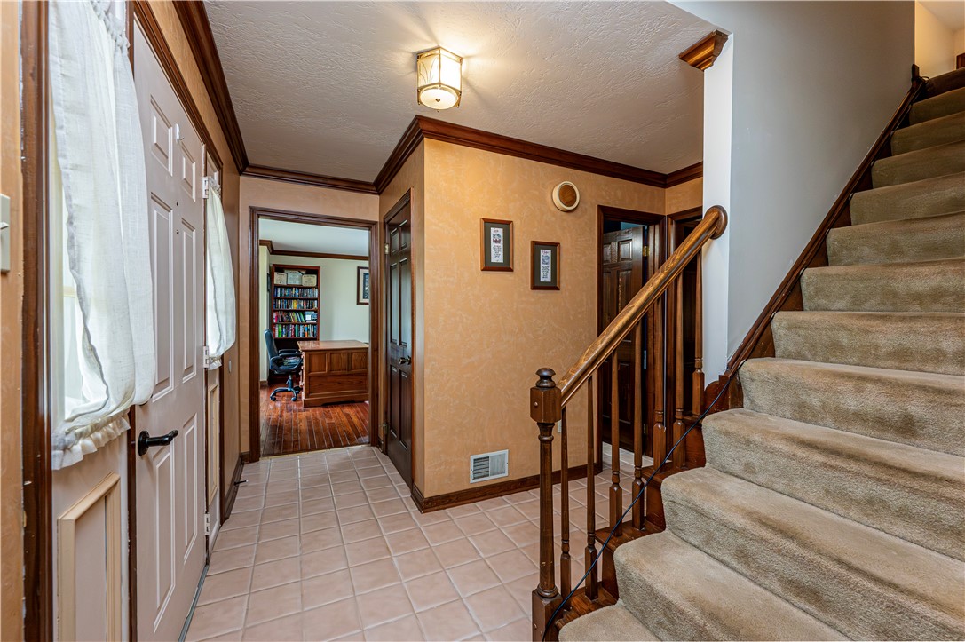 532 Twin Hill