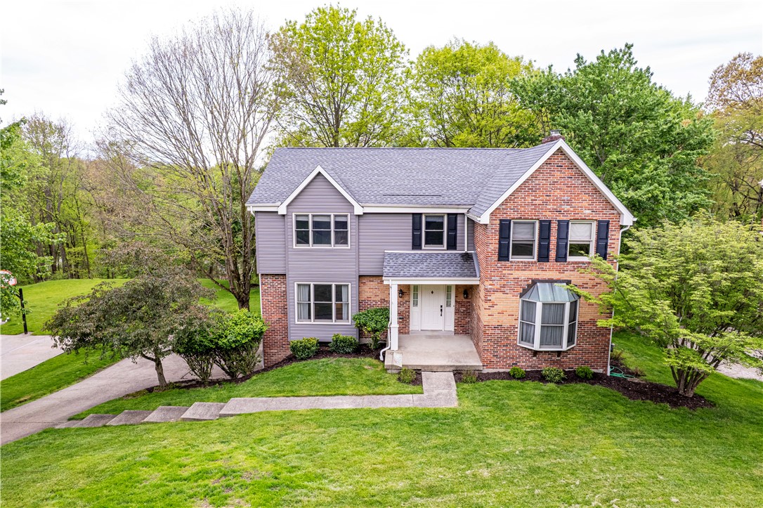 532 Twin Hill