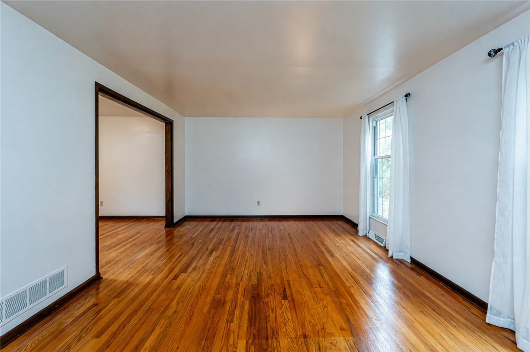 532 McElheny Rd