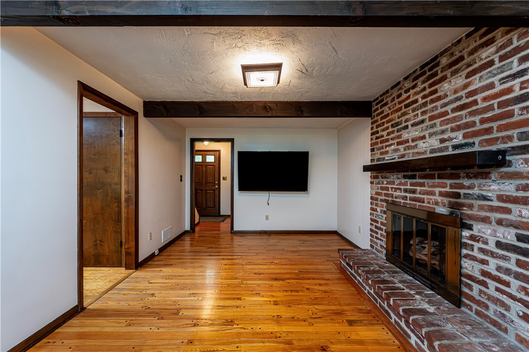 532 McElheny Rd