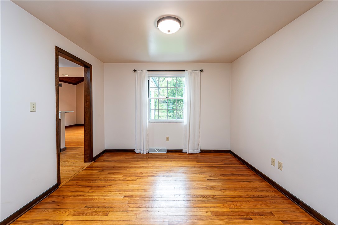 532 McElheny Rd