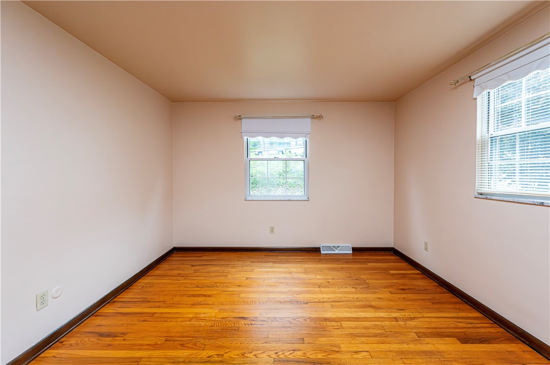 532 McElheny Rd
