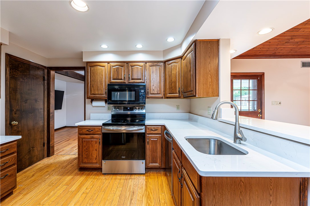 532 McElheny Rd