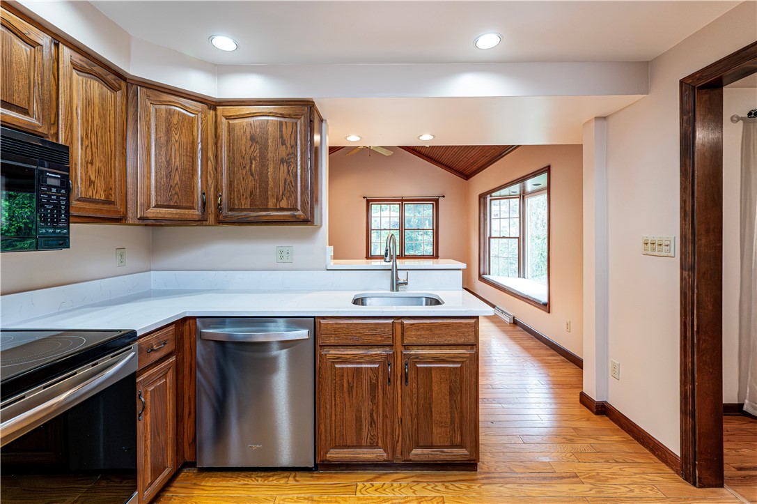 532 McElheny Rd