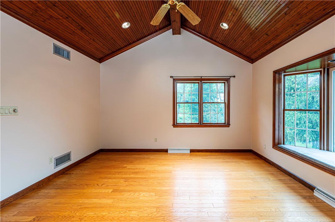 532 McElheny Rd
