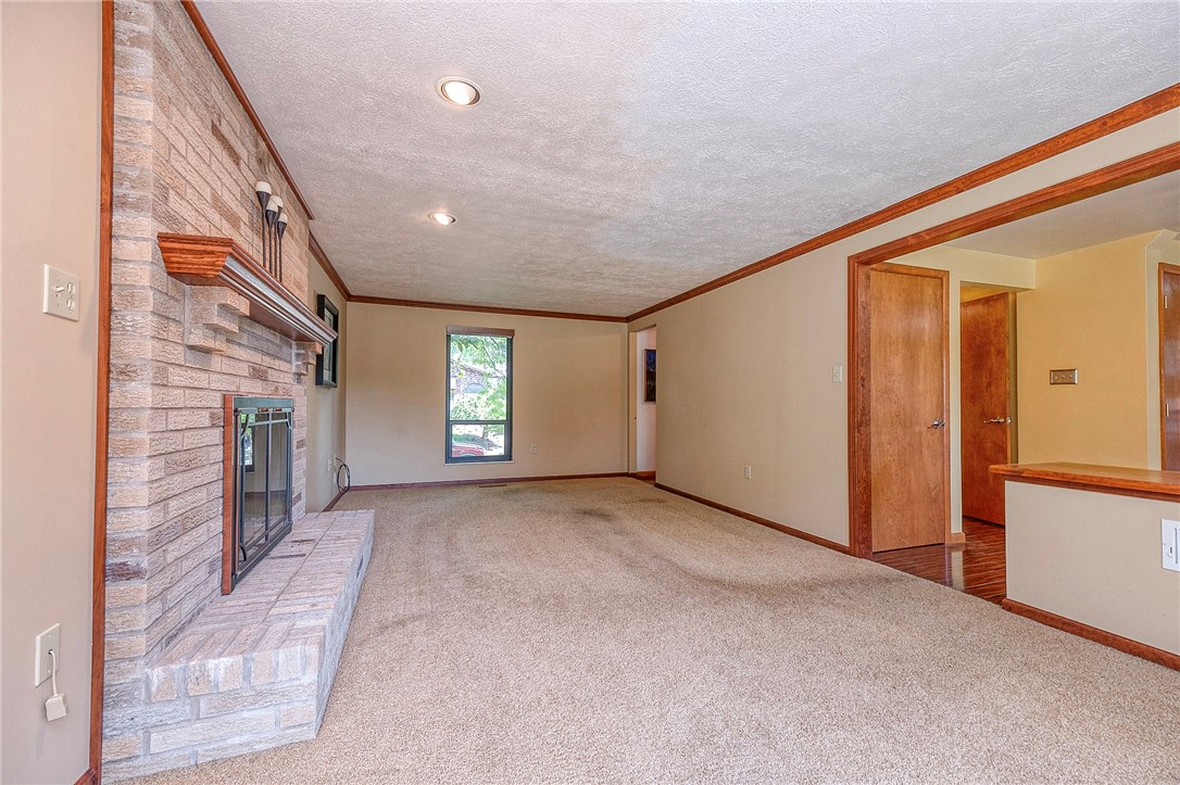 103 Barnwood